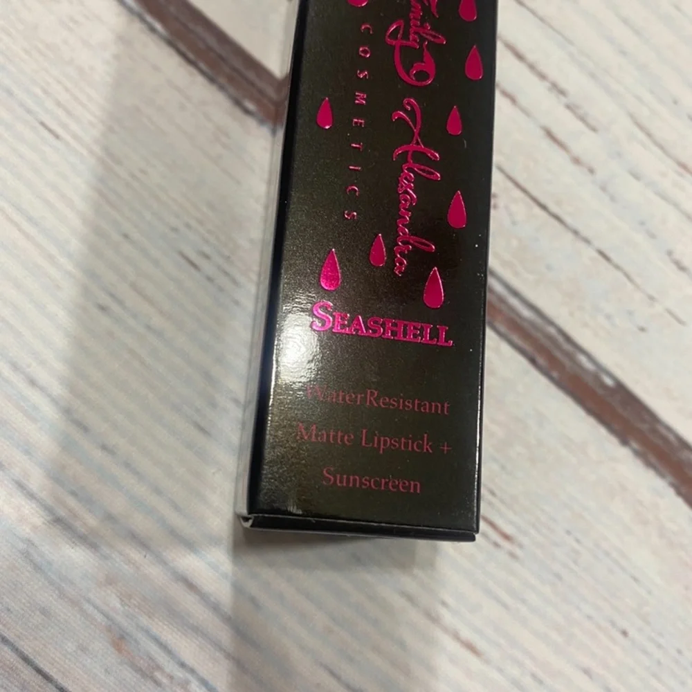 Emily Alexandra Water Resistant Matte Lipstick